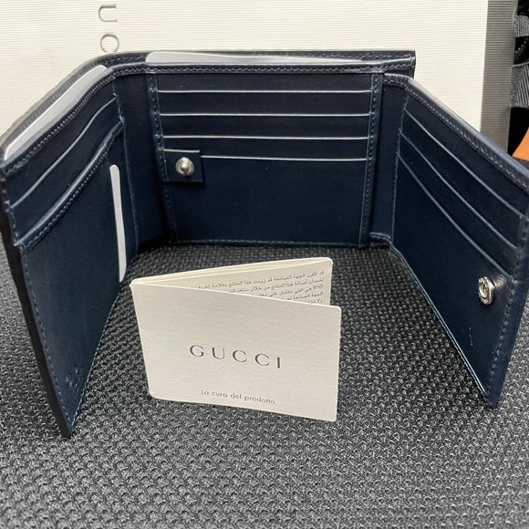 New Authentic Gucci Men's Black Leather Wallet with ID Window Limited Edition - Picture 5 of 7